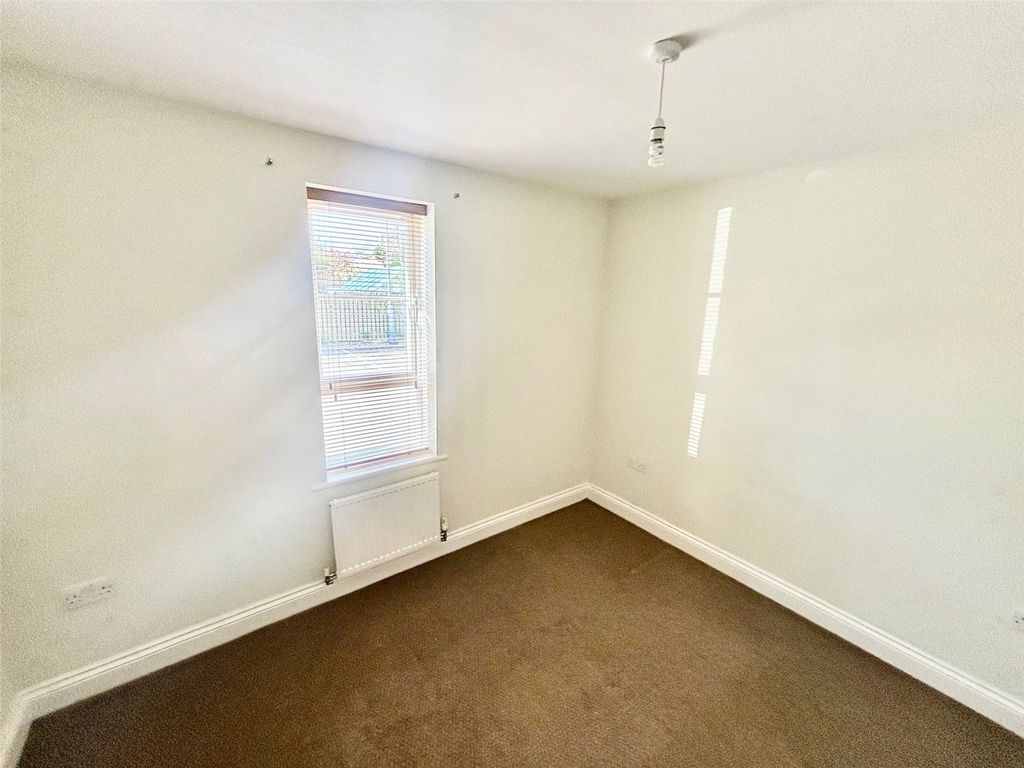 Additional image 8 of 2 bed flat for saleHarrow Road, Middlesbrough, North Yorkshire TS5