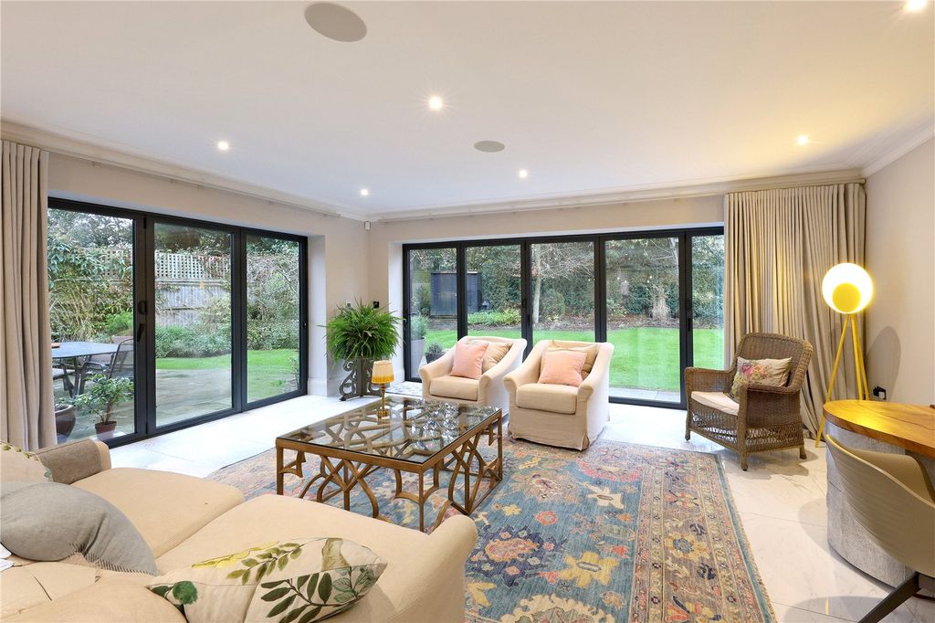 Additional image 10 of 6 bed detached house for saleGregories Farm Lane, Beaconsfield, Buckinghamshire HP9