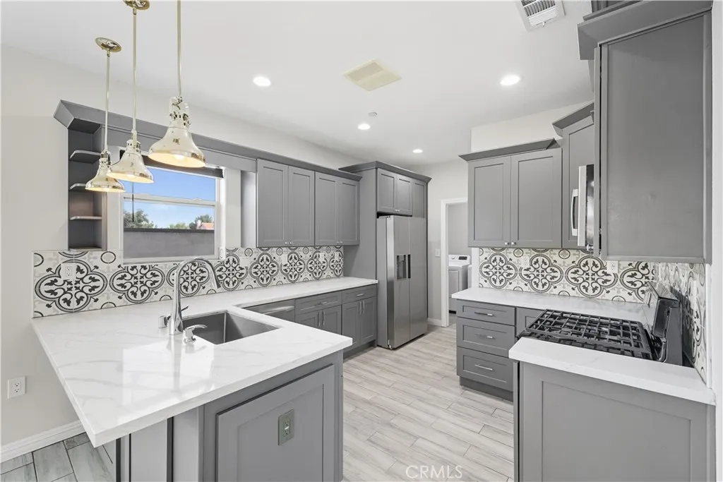 Additional image 7 of 1450 W 11th St, Pomona, CA 91766