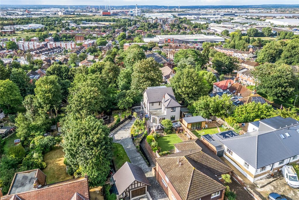Additional image 10 of 5 bed detached house for saleFremantle Road, Belvedere DA17