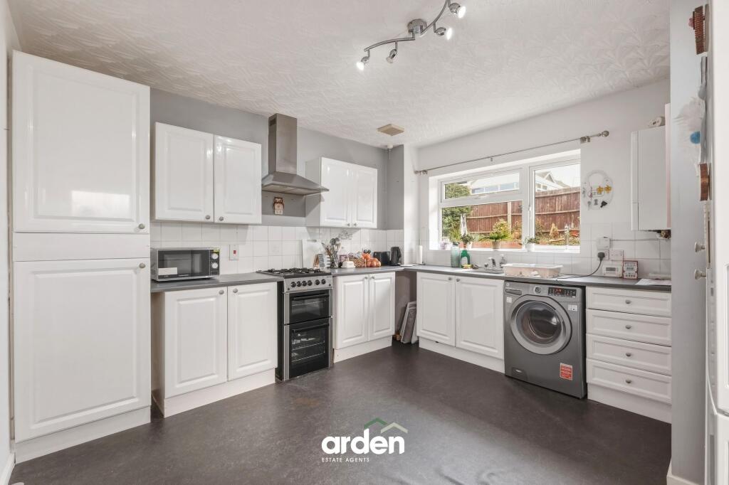 Additional image 4 of Forest View, Redditch, B97