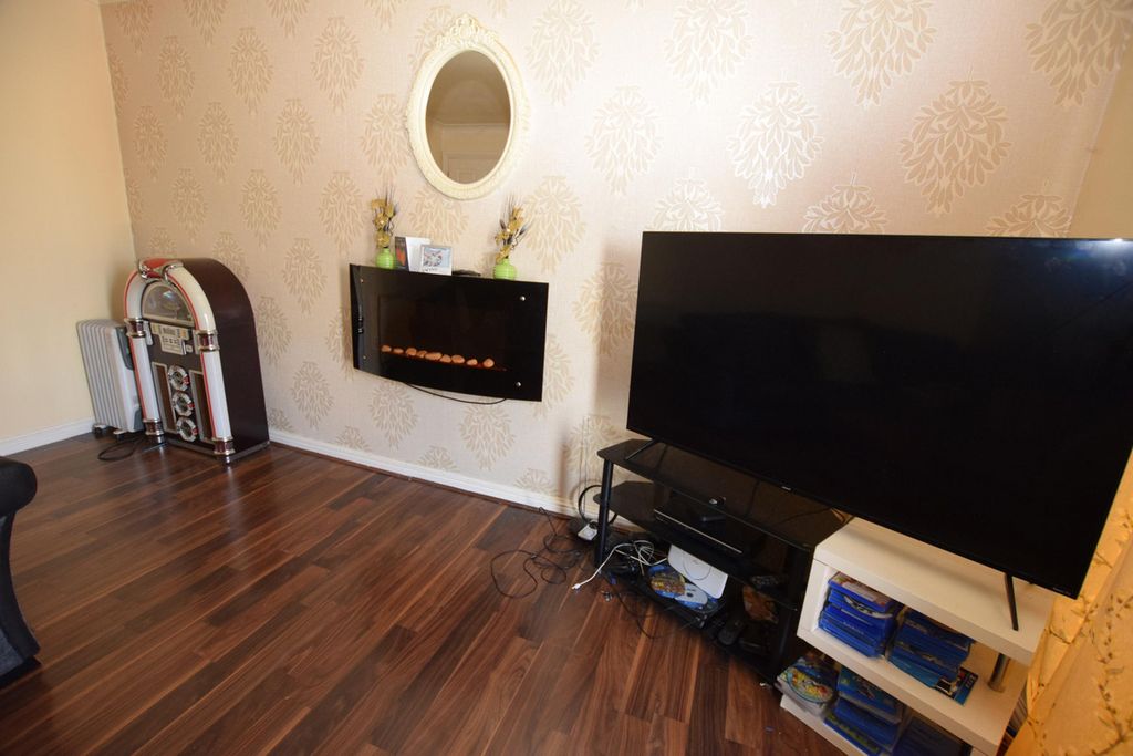 Additional image 5 of 2 bed flat for saleKateswell Drive, Shotts, 4 ML7