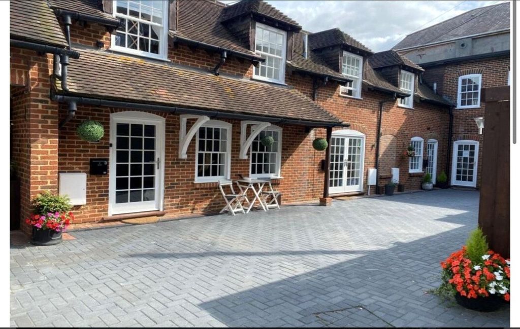 Additional image 2 of 1 bed flat for saleIsabella Court, West Street, Blandford Forum, Dorset DT11
