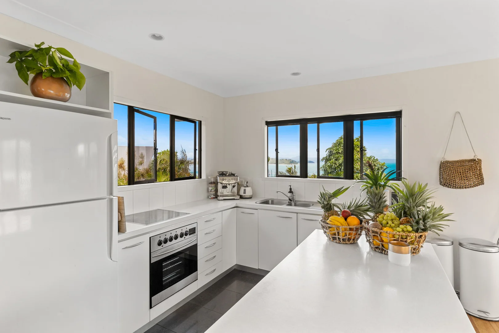 Additional image 8 of 6 Shutehaven Close, Shute Harbour QLD 4802