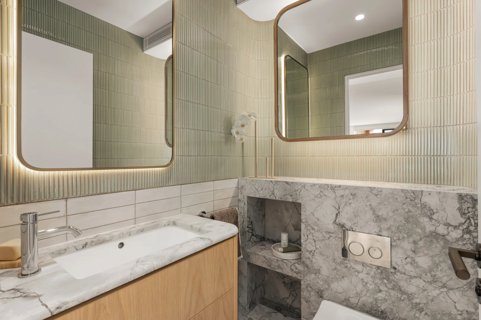 Additional image 20 of 98/156-164 Chalmers Street, Surry Hills NSW 2010