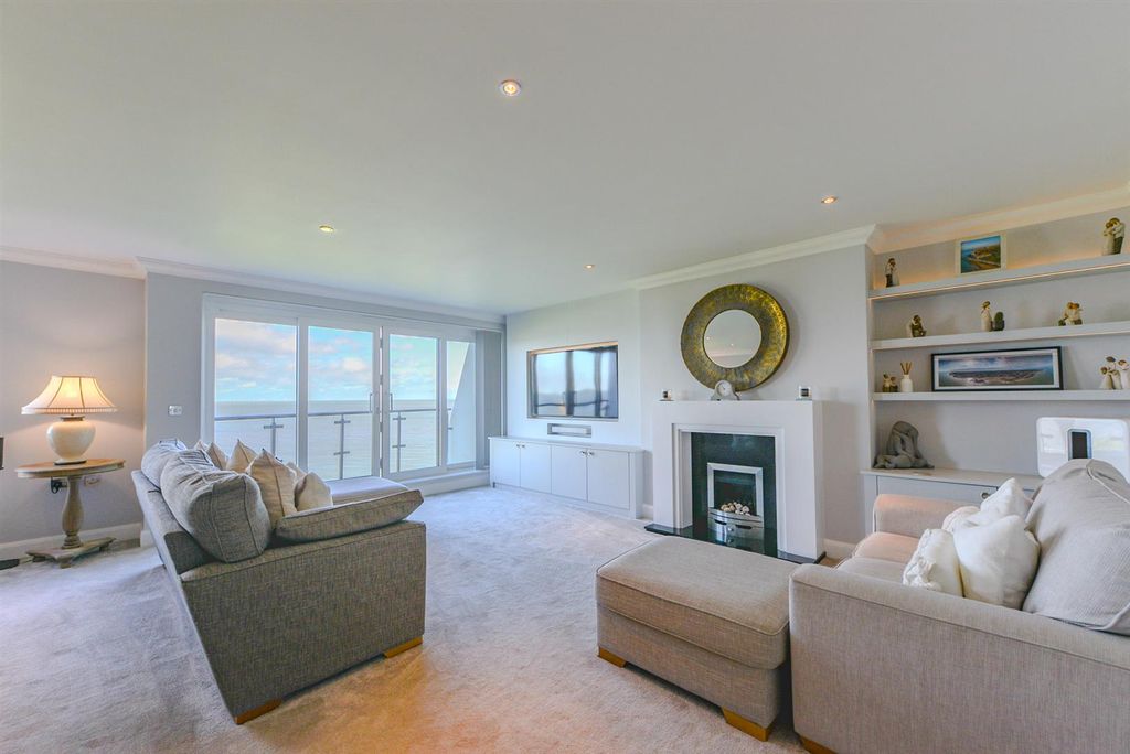 Additional image 5 of 2 bed flat for saleCastle View, Joss Gap Road, Broadstairs CT10