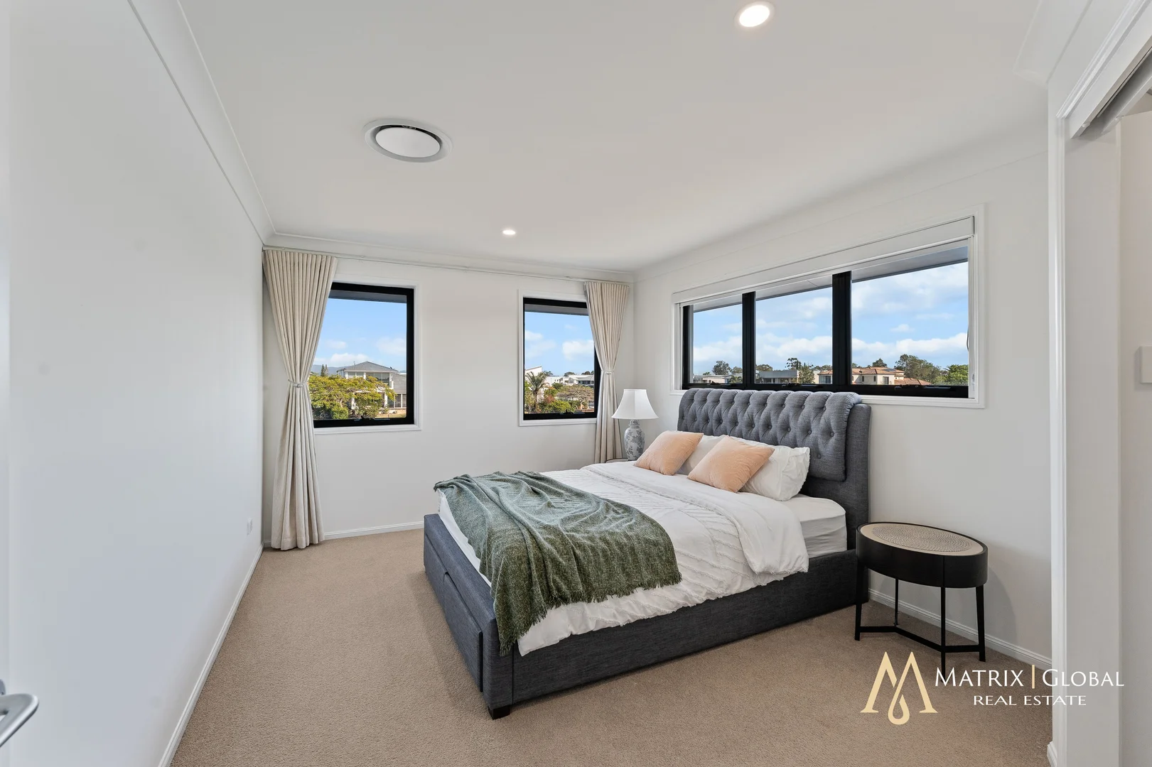 Additional image 26 of 33 Prosperity Drive, Helensvale QLD 4212