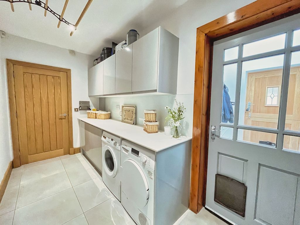 Additional image 12 of 4 bed detached house for saleThistledome, 25 Oakmead Road, Llanharan, Pontyclun CF72