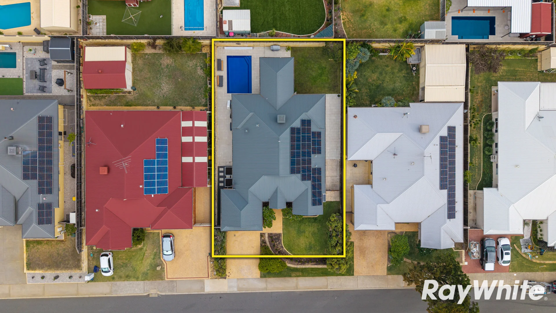 Additional image 17 of 48 Buttercup Parkway, Halls Head WA 6210