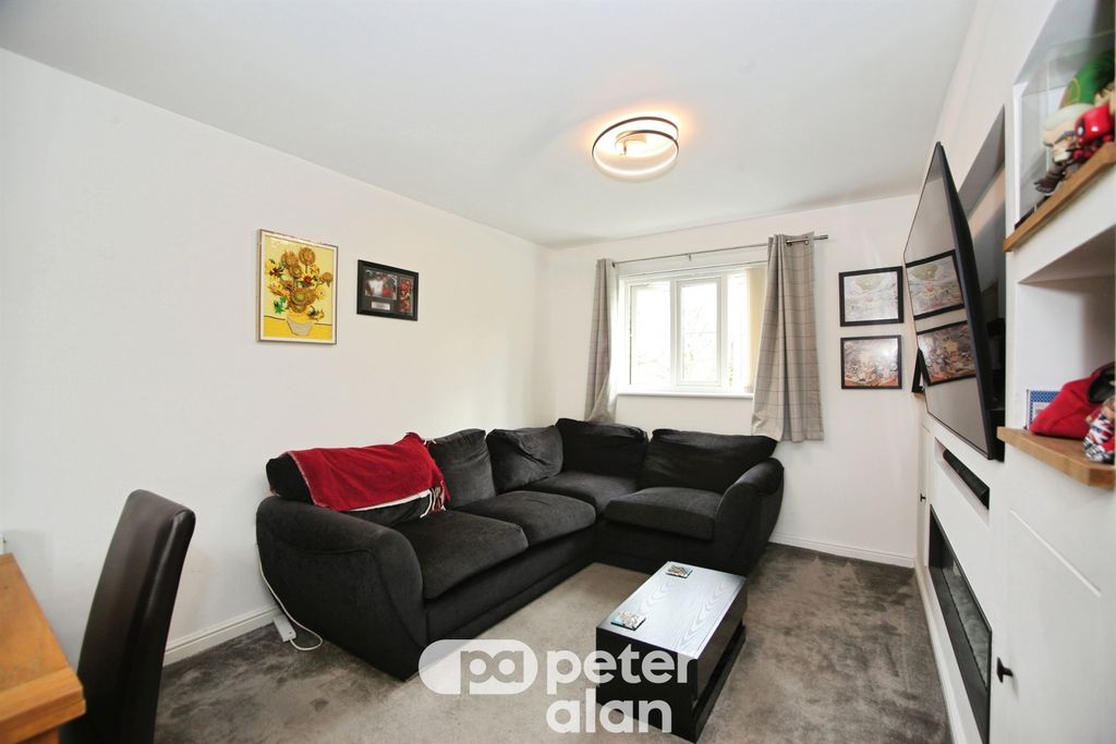 Additional image 7 of 2 bed flat for saleBlaen Bran Close, Cwmbran NP44