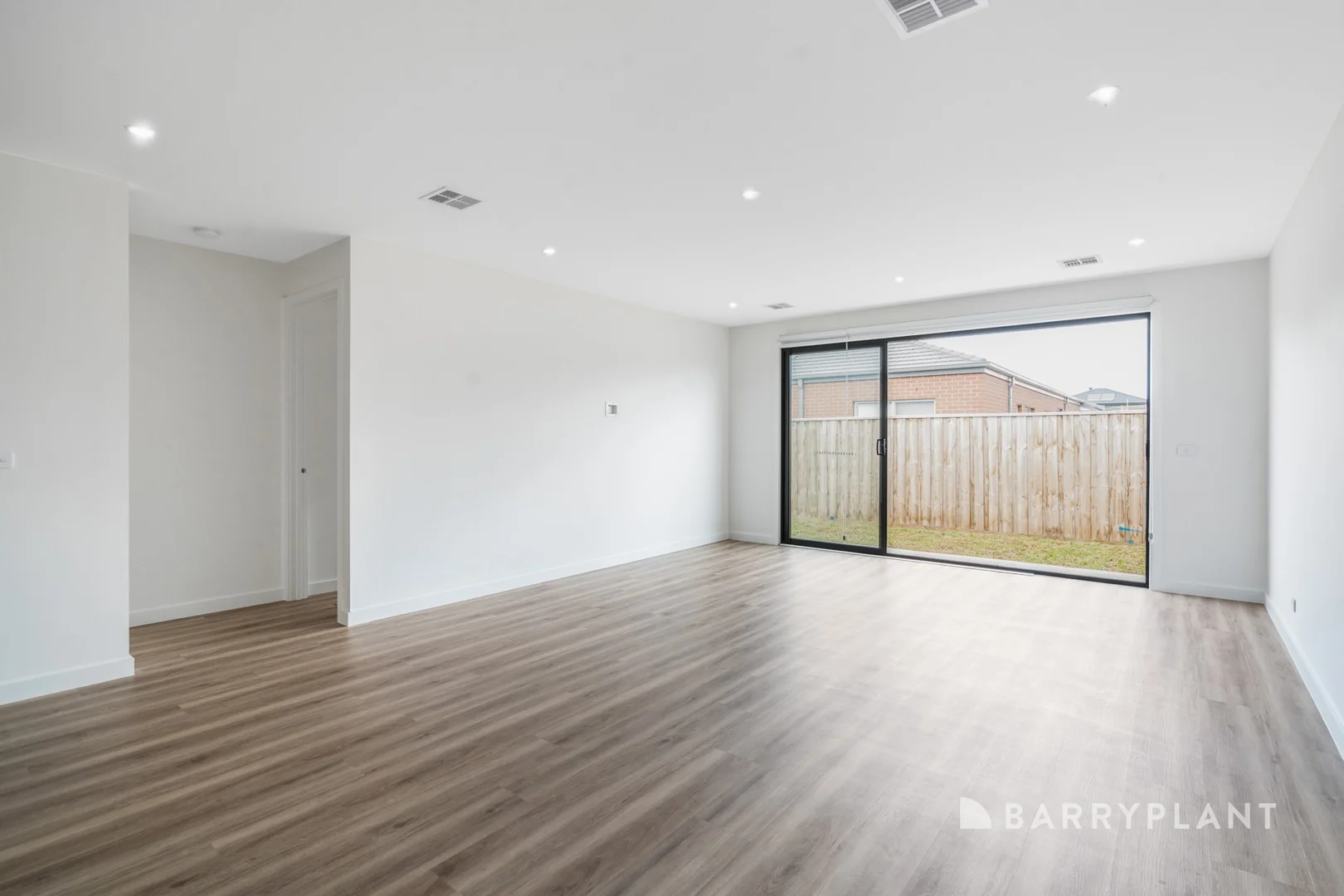 Additional image 3 of 48 Penstone Cr, Lara VIC 3212