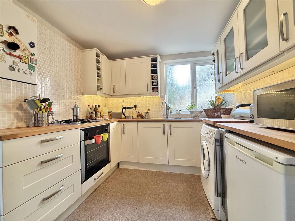 Additional image 5 of 2 bed maisonette for saleMount Pleasant Road, Brixham TQ5