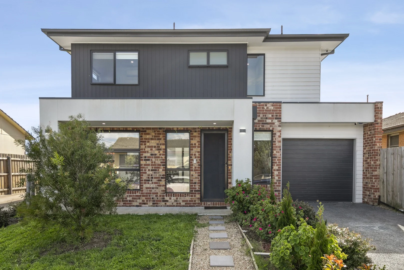 1/19 Apollo Crescent, Dallas VIC 3047