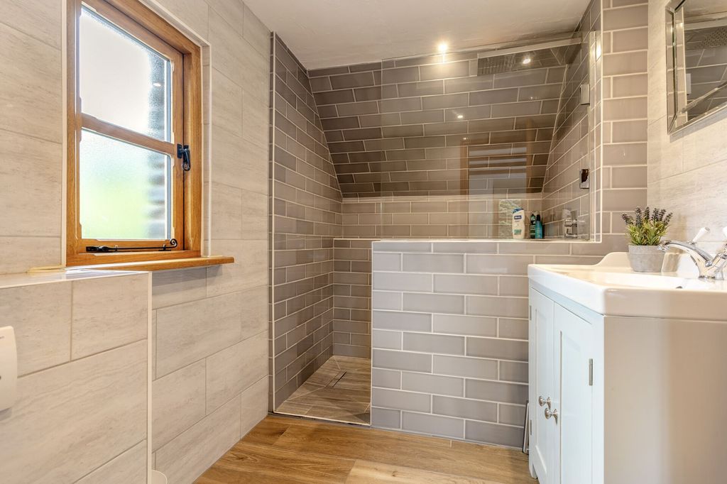 Additional image 11 of 6 bed detached house for saleThe Bryn, Pontllanfraith NP12