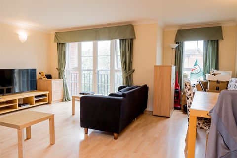 Hunters Wharf, Katesgrove Lane, Reading, Berkshire RG1