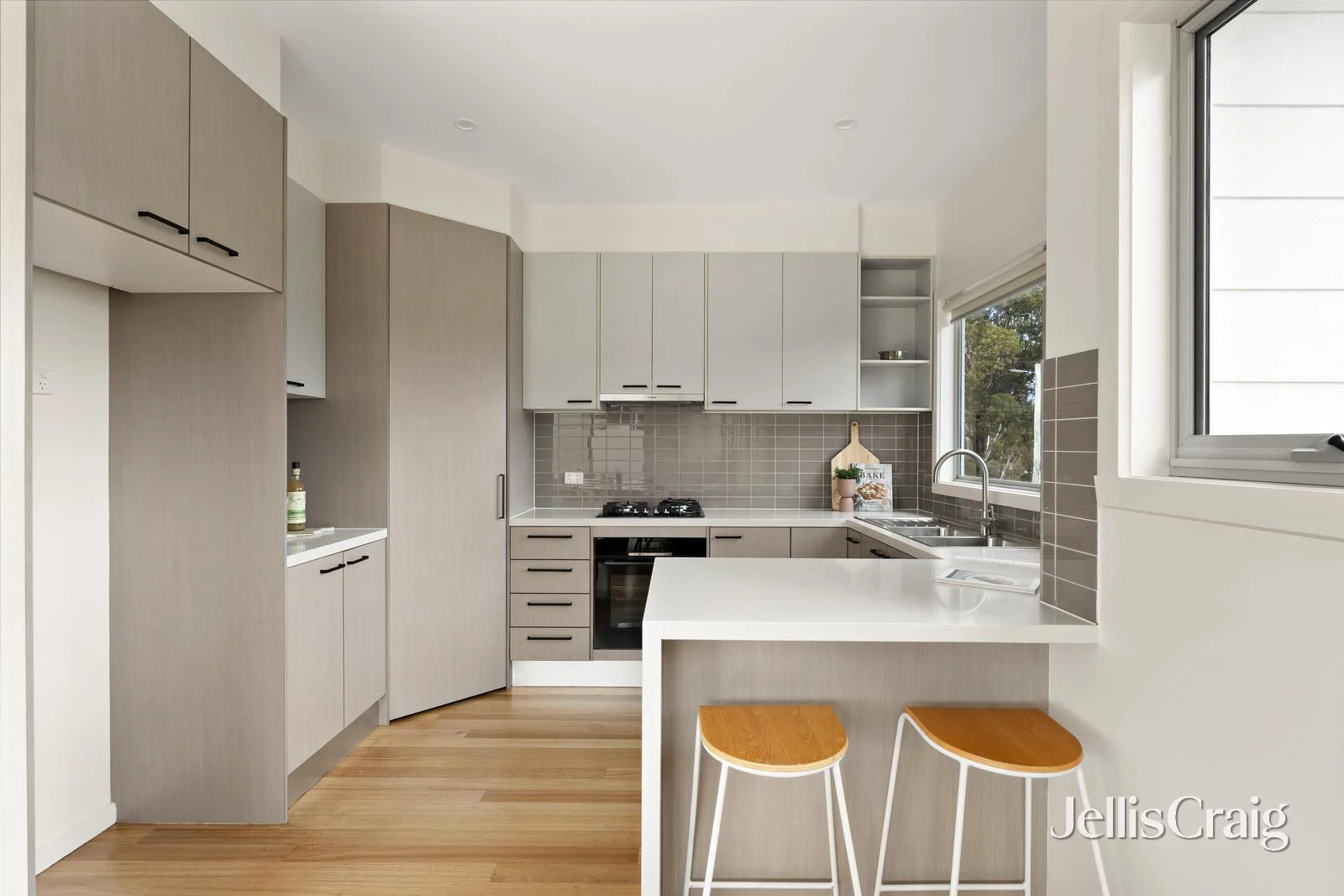 51 Melissa Street, Strathmore VIC 3041 photo 5
