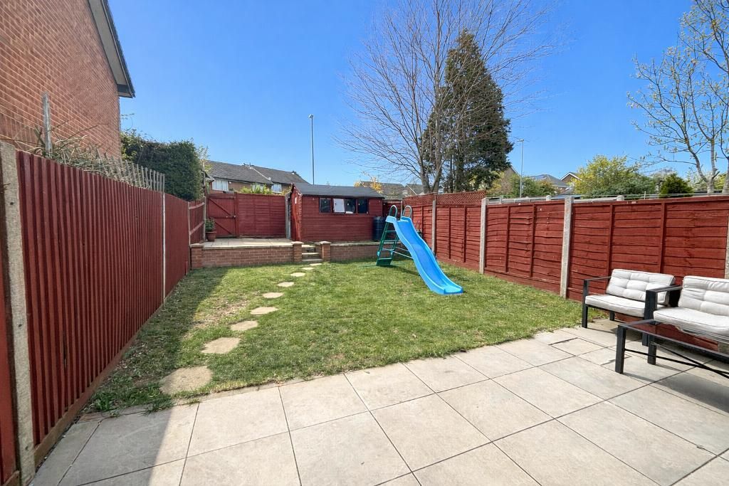 Additional image 6 of 3 bed end terrace house for salePytchley Close, Bushmead, Luton, Bedfordshire LU2