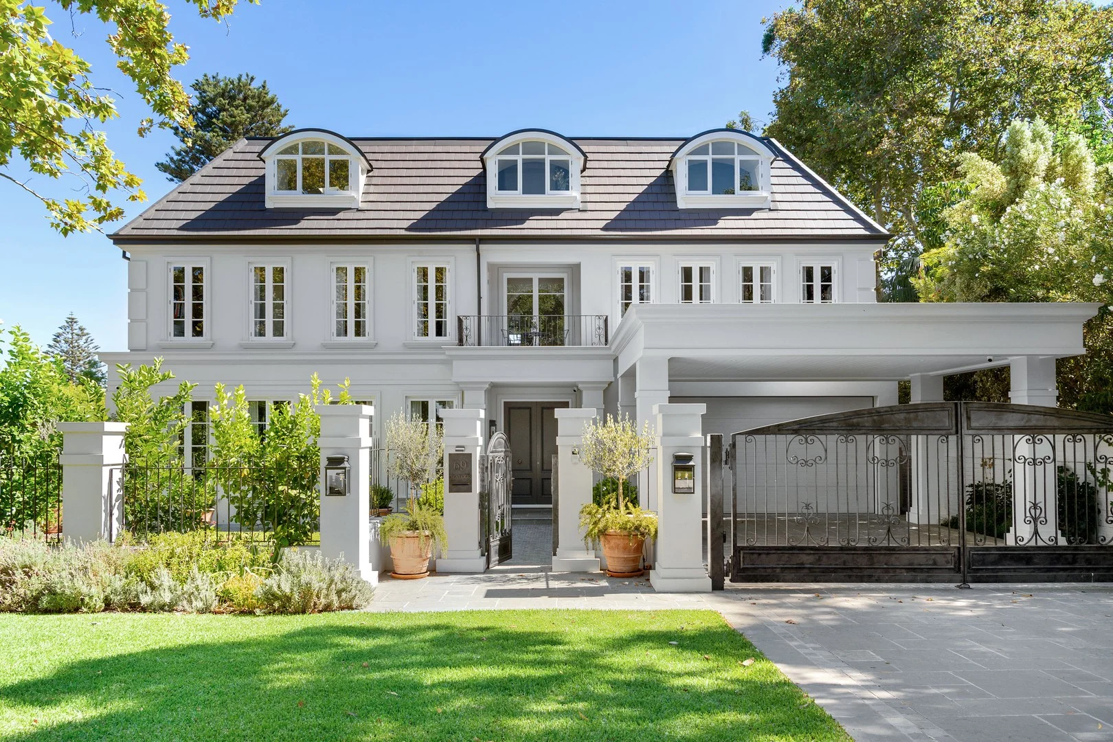 69 Beatrice Road, Dalkeith WA 6009