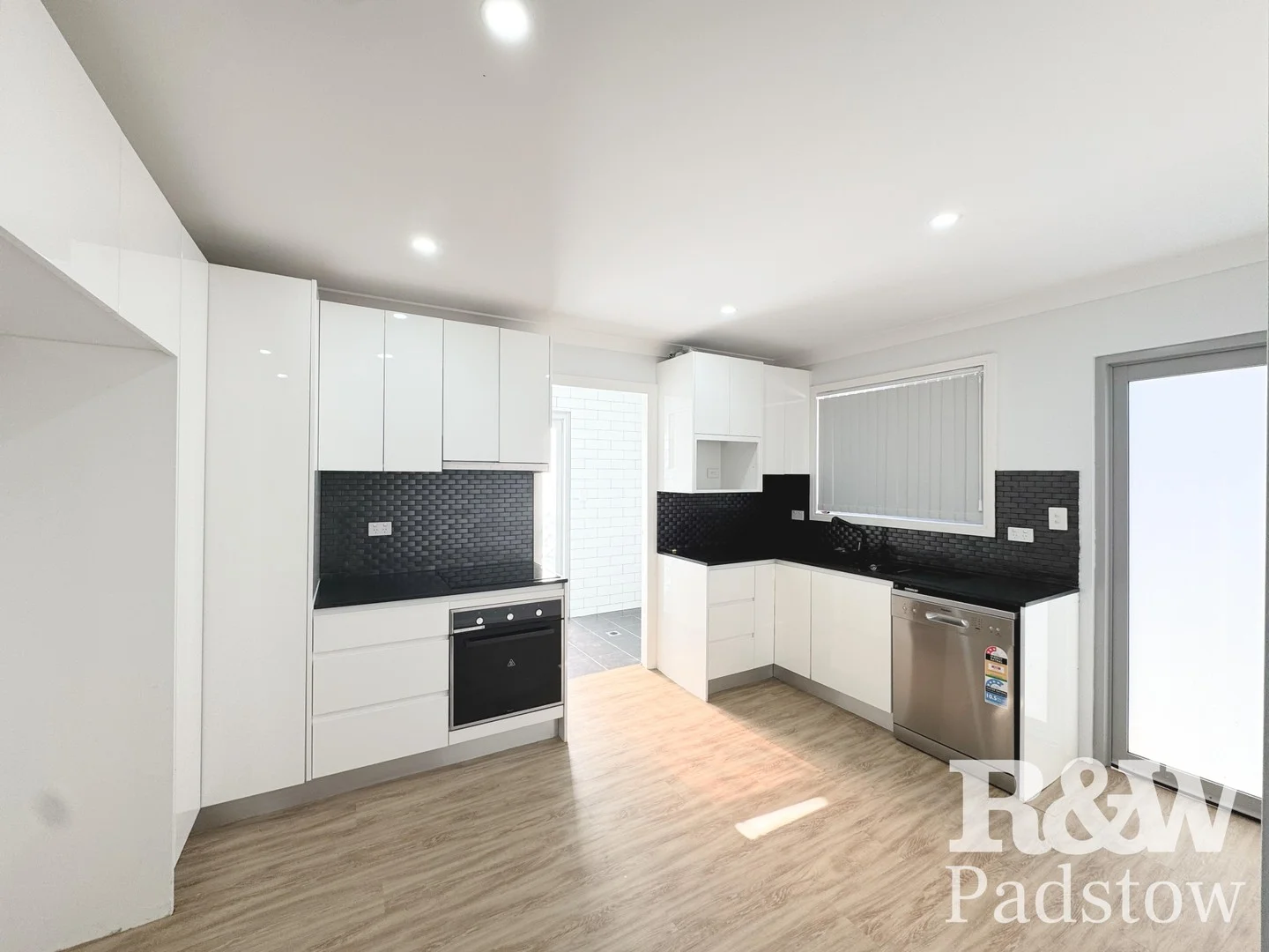1/32A Uranus Road, Padstow NSW 2211