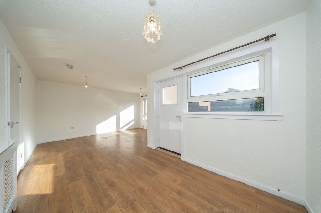 Additional image 6 of 3 bed terraced house for saleHeatherbank, Ladywell, Livingston EH54