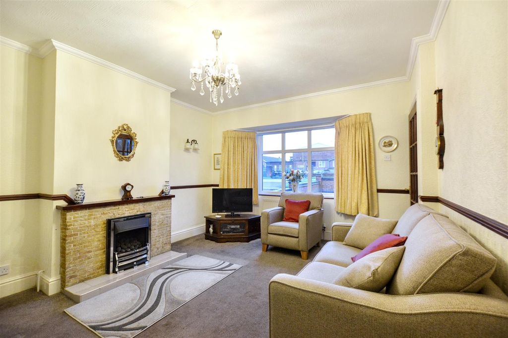 Additional image 2 of 2 bed semi-detached house for salePasture Road, Stapleford, Nottingham NG9
