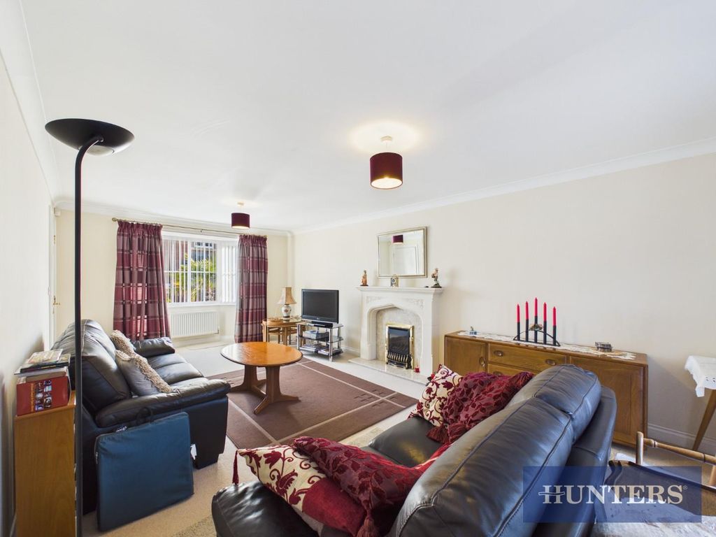 Additional image 2 of 5 bed detached house for saleWaterdale Close, Bridlington YO16