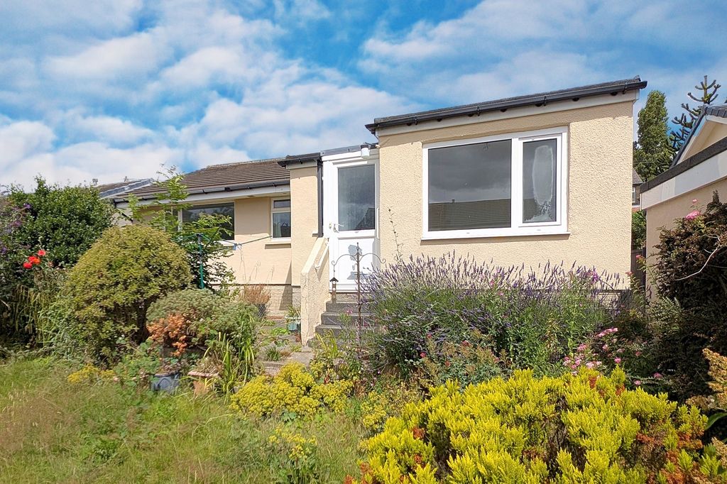 Additional image 19 of 3 bed bungalow for saleThornhills Lane, Brighouse, West Yorkshire HD6