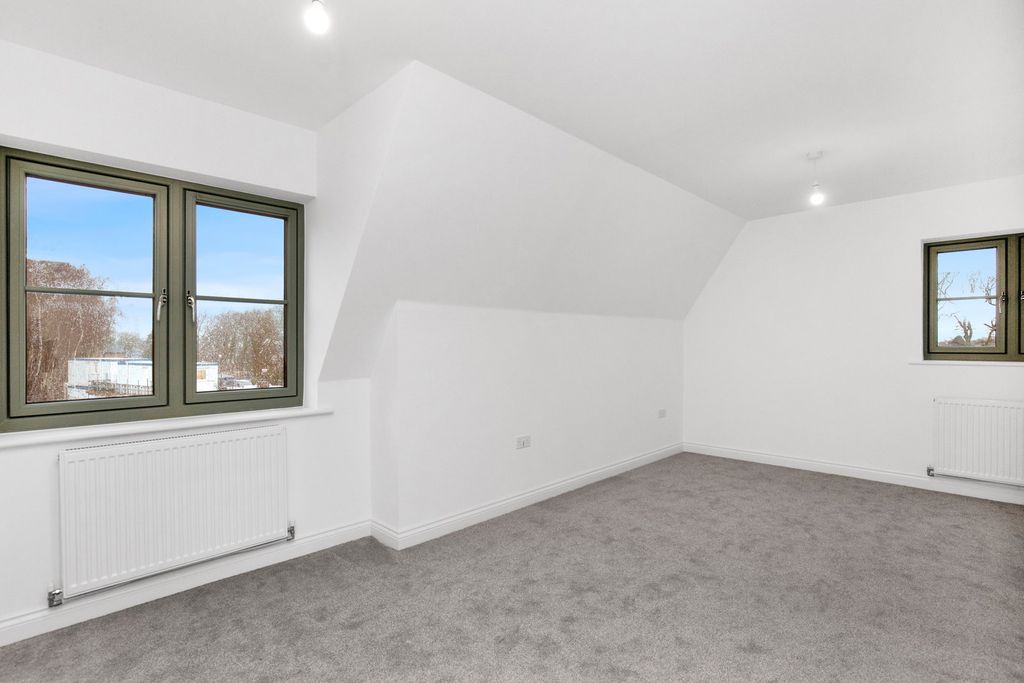 Additional image 23 of 5 bed semi-detached house for saleOxney Quarter, Bolley Avenue GU35