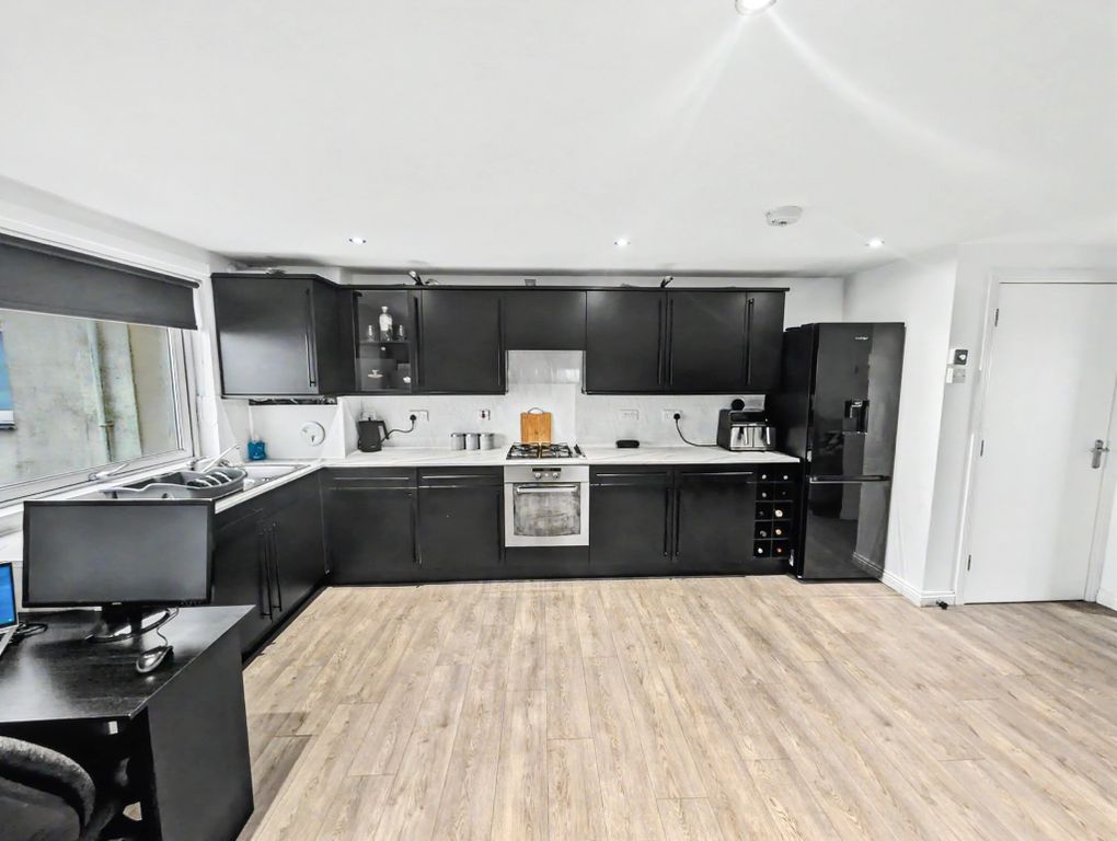 Additional image 7 of 4 bed flat for saleMariners View, Ardrossan KA22