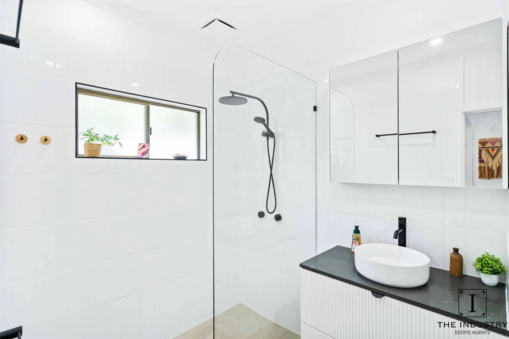 Additional image 6 of 2/4 Primo Street, Freshwater QLD 4870
