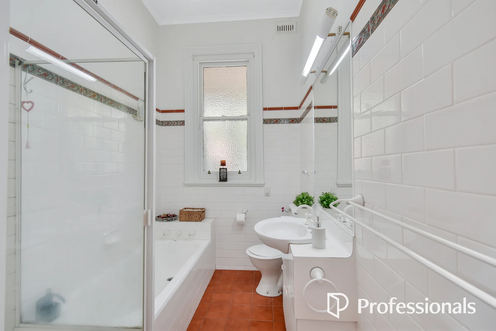 Additional image 12 of 1 Torrington Street, Canterbury VIC 3126