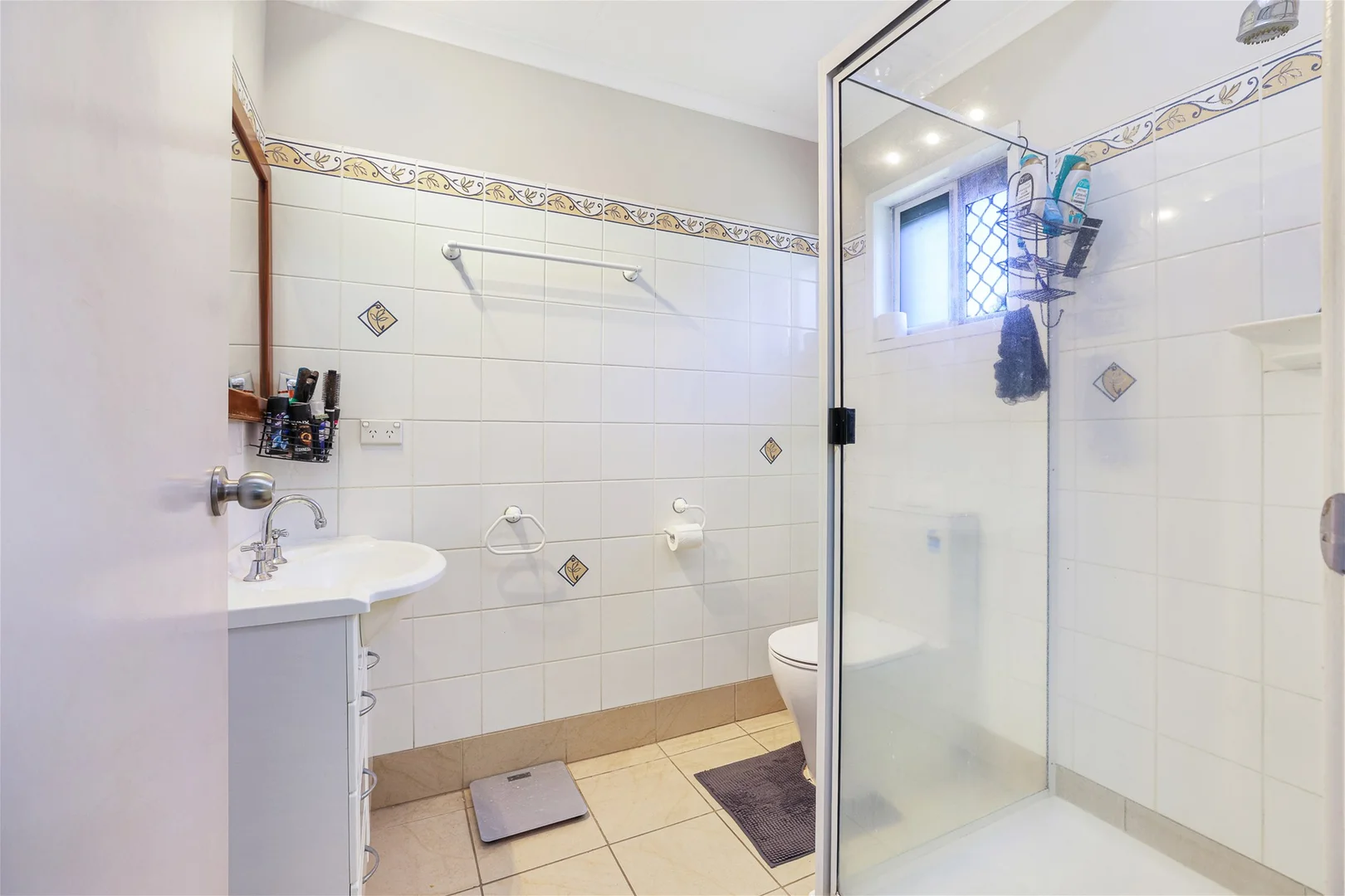 Additional image 14 of 70 Sinclair Street, Avenell Heights QLD 4670