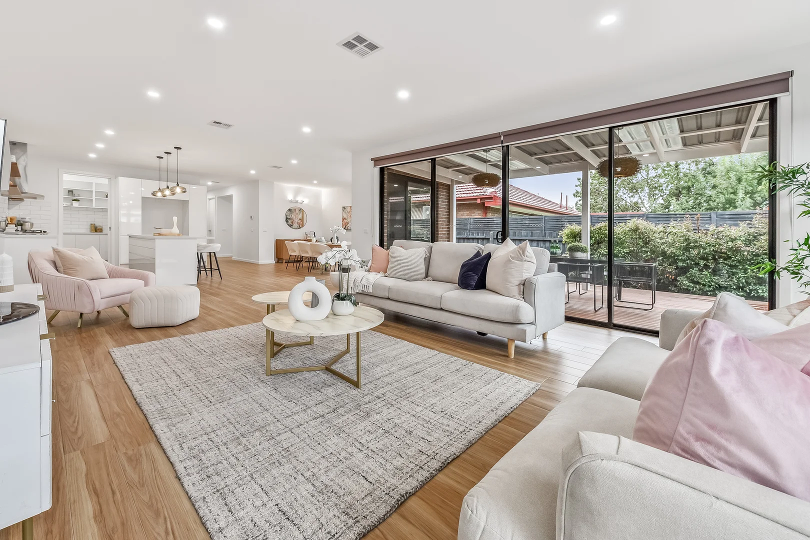 12B Burrapike Avenue, Springvale VIC 3171 photo 3