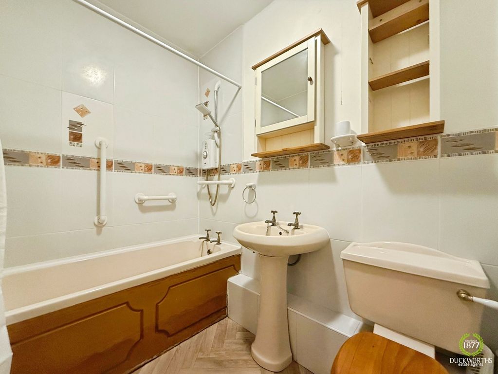 Additional image 8 of 2 bed flat for saleLilford Road, Blackburn BB1