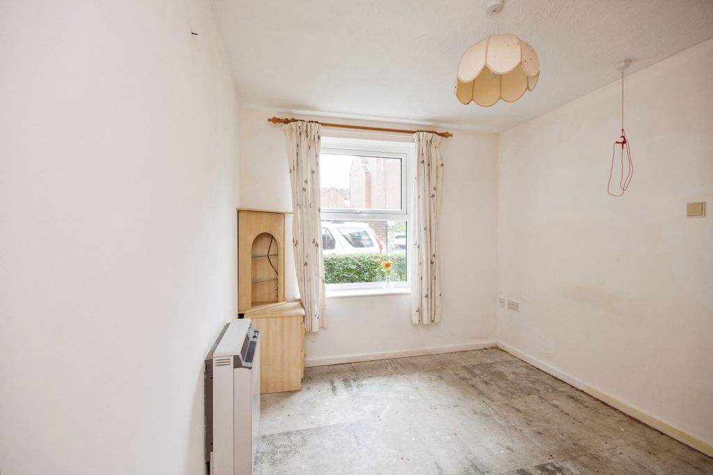 Additional image 8 of 1 bed flat for saleChestnut House, Blandford Forum DT11