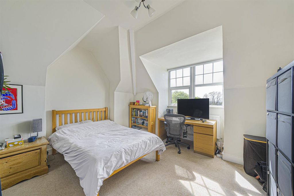 Additional image 14 of 4 bed flat for saleHighland Road, Bromley BR1