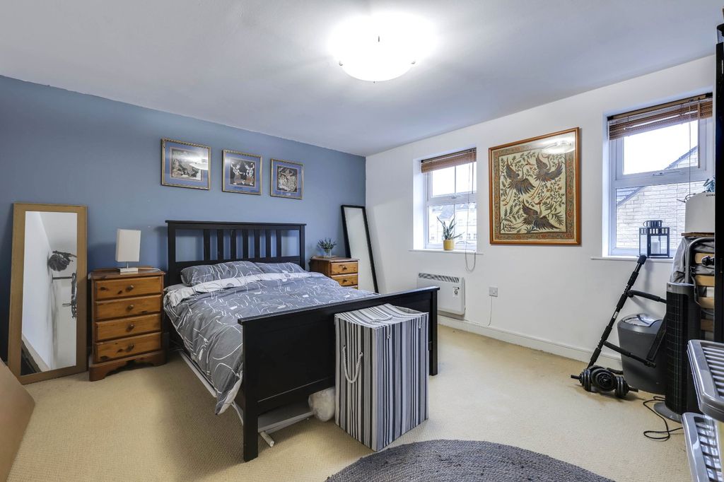 Additional image 12 of 3 bed flat for saleWaters Walk, Apperley Bridge, Bradford, West Yorkshire BD10