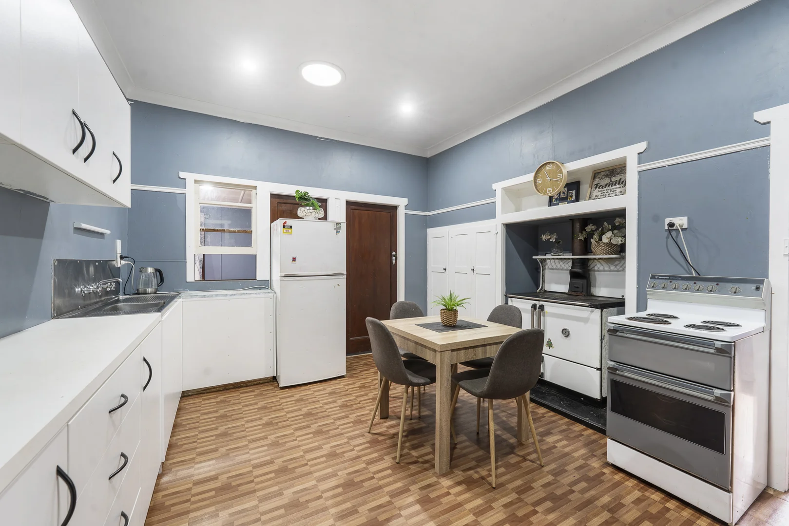 Additional image 3 of 20 Wyalla Street, Newtown QLD 4350
