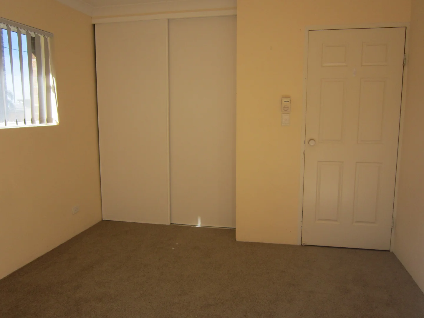 2/237 Cavendish Road, Coorparoo QLD 4151 photo 4