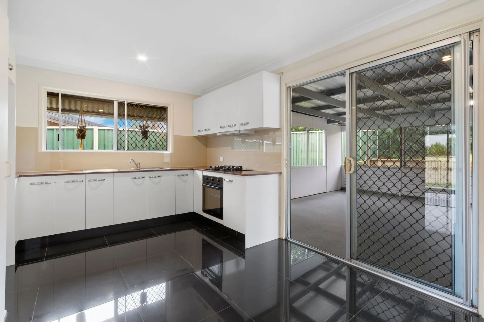 Additional image 3 of 98 Begonia Street, Browns Plains QLD 4118