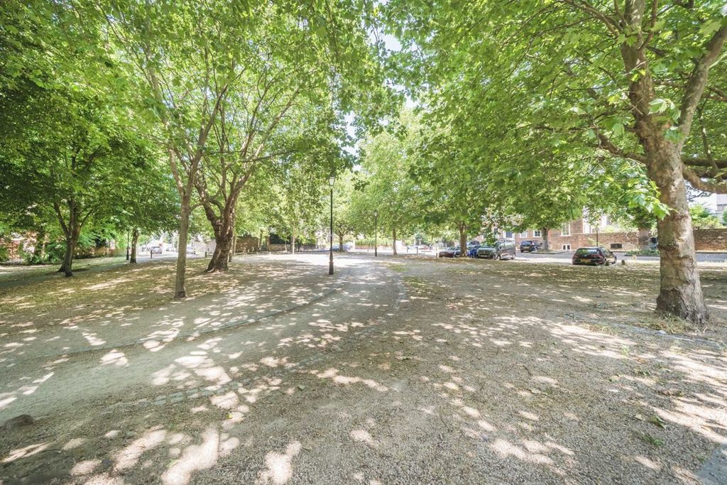 Additional image 10 of 3 bed end terrace house for saleThe Butts, Brentford TW8