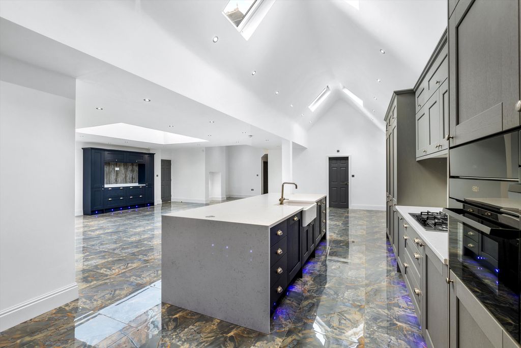 Additional image 9 of 7 bed detached house for saleRussell Road, Moseley, Birmingham B13