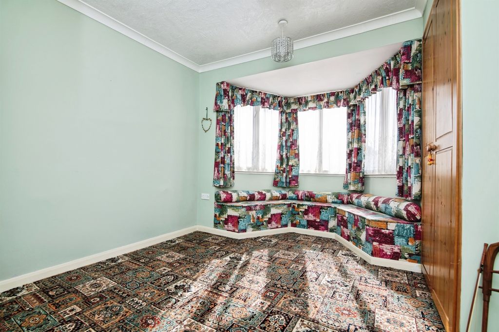 Additional image 11 of 3 bed semi-detached house for saleHigh Street, Pensnett, Brierley Hill DY5