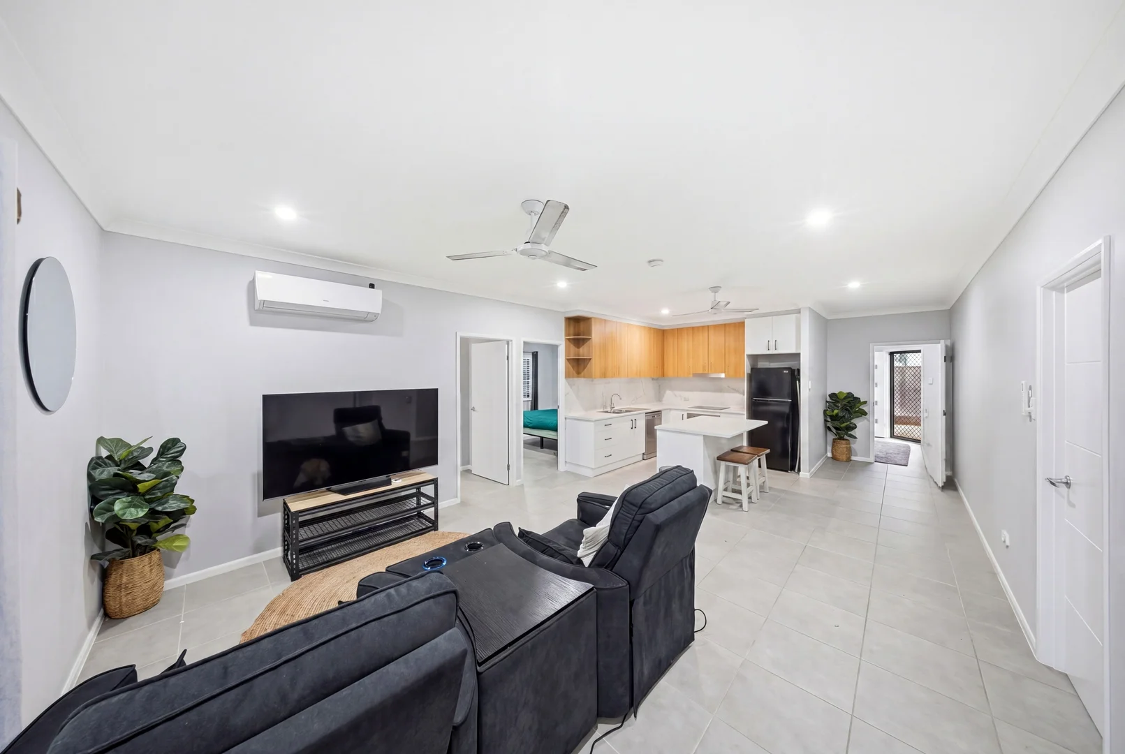 Additional image 5 of 2/5A Hugh Street, West End QLD 4810