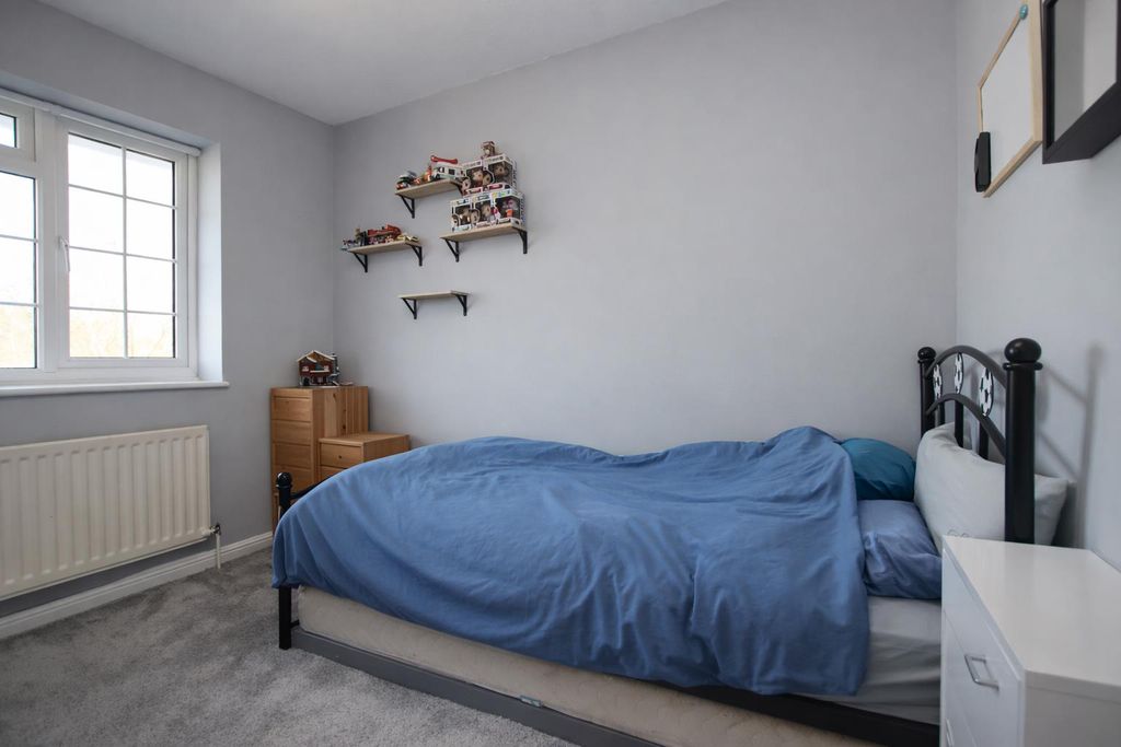 Additional image 19 of 6 bed detached house for saleTilehouse Close, Borehamwood WD6