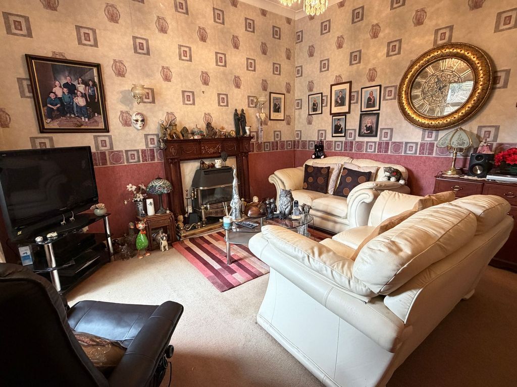 Additional image 2 of 5 bed semi-detached house for saleKirk Road, Wishaw ML2