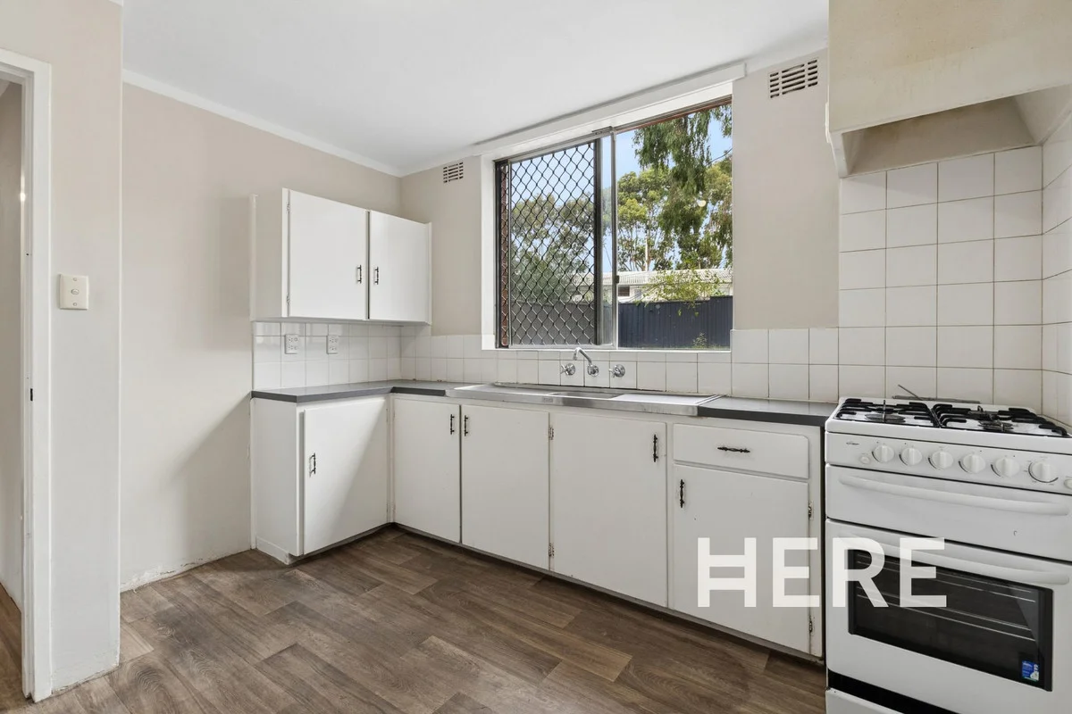 26F Wardlow Way, Balga WA 6061 photo 4