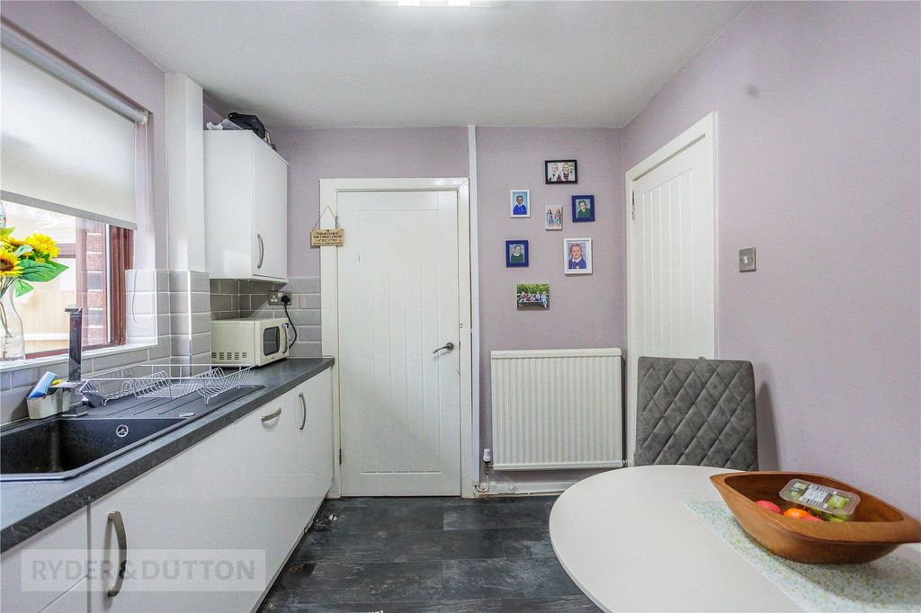 Additional image 4 of 3 bed semi-detached house for saleSycamore Avenue, Greenacres, Oldham OL4