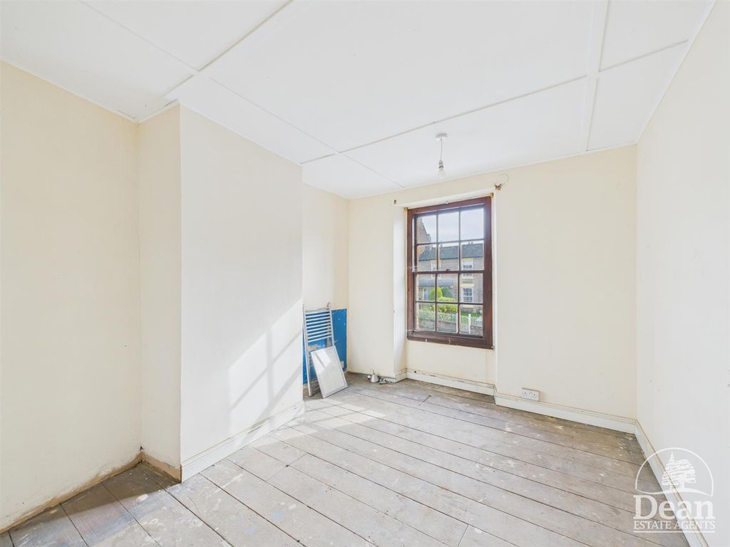 Additional image 9 of 3 bed cottage for saleChurch Square, Blakeney GL15