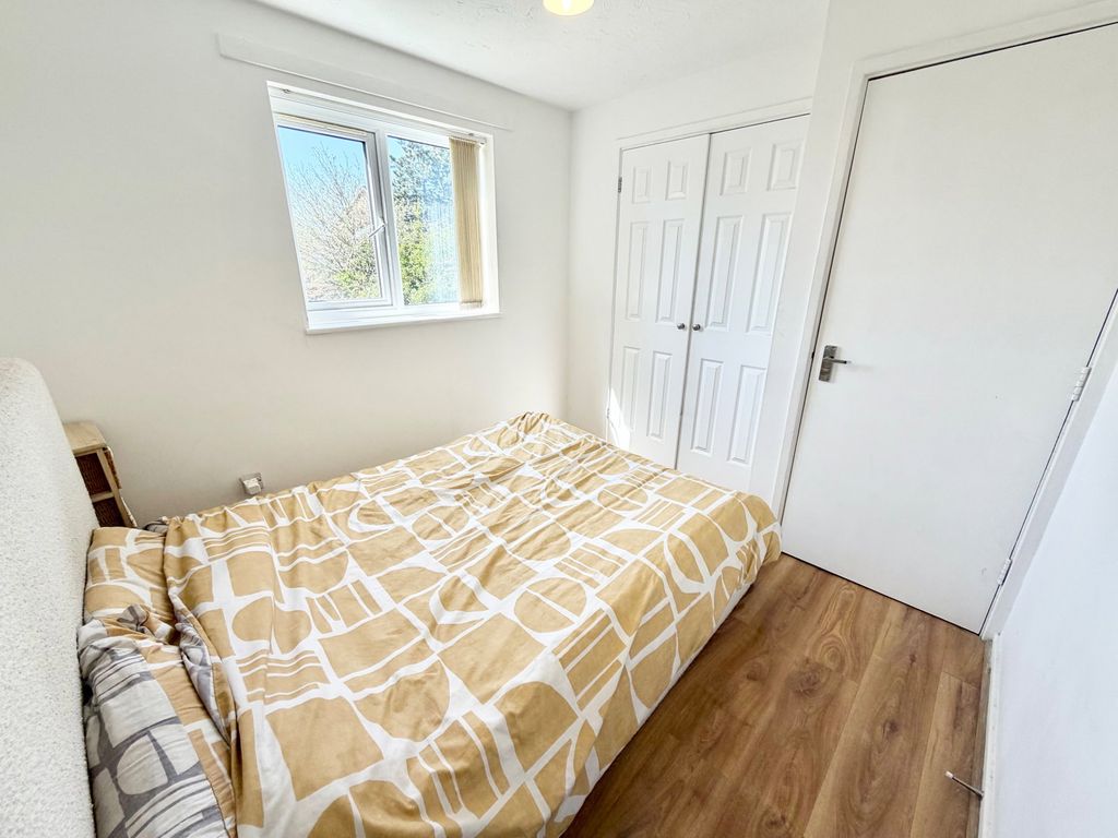 Additional image 9 of 2 bed flat for saleFoxdale Drive, Brierley Hill DY5